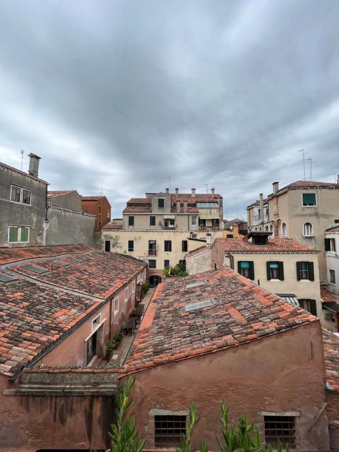 Venice Inn Exteriér fotografie